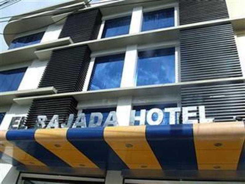 El Bajada Hotel Davao Stadt Exterior foto